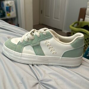 These are cute, and supportive sneakers.